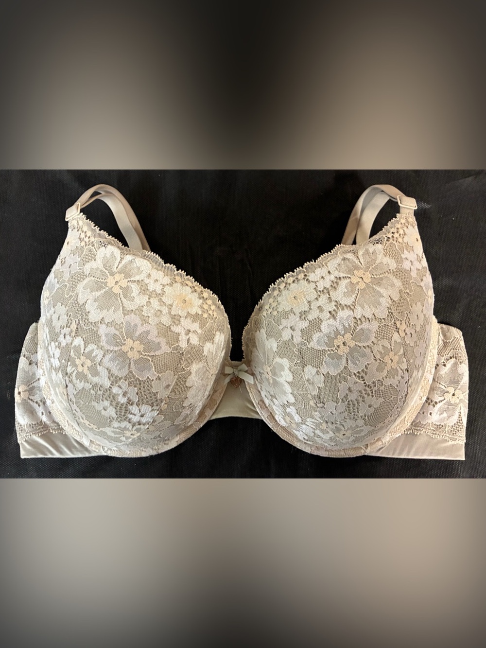 Victoria’s Secret 🤫 Body by Victoria Perfect Shape Bra in 38D